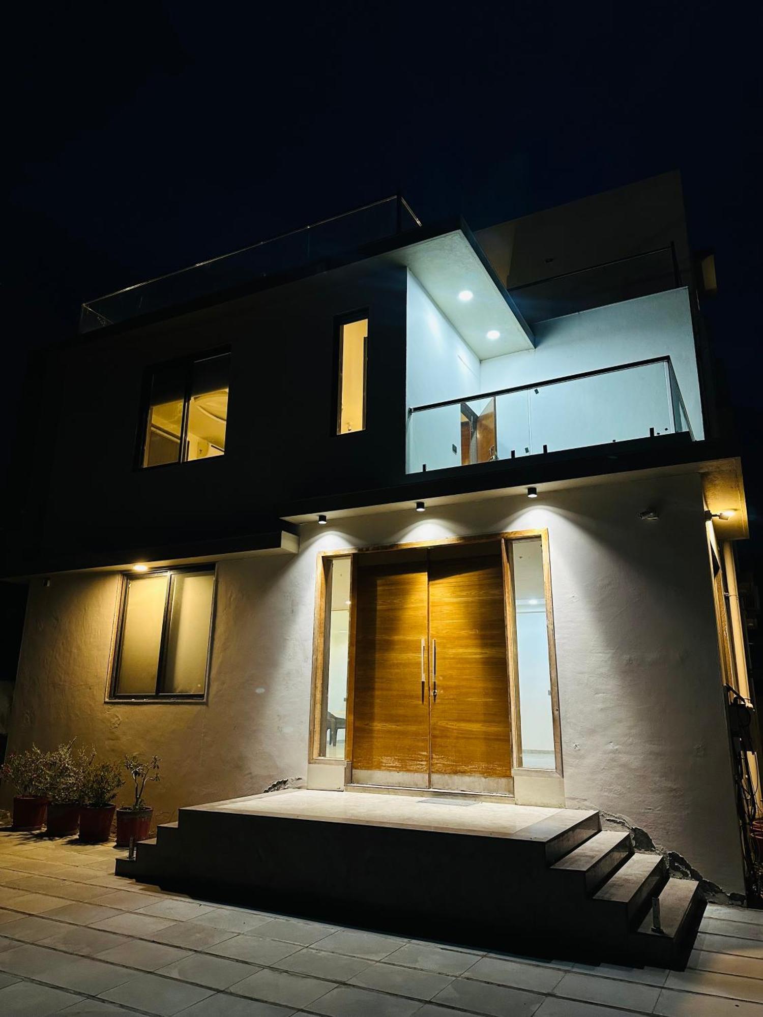 Villa Karmabhumi 1 Sātej Exterior foto