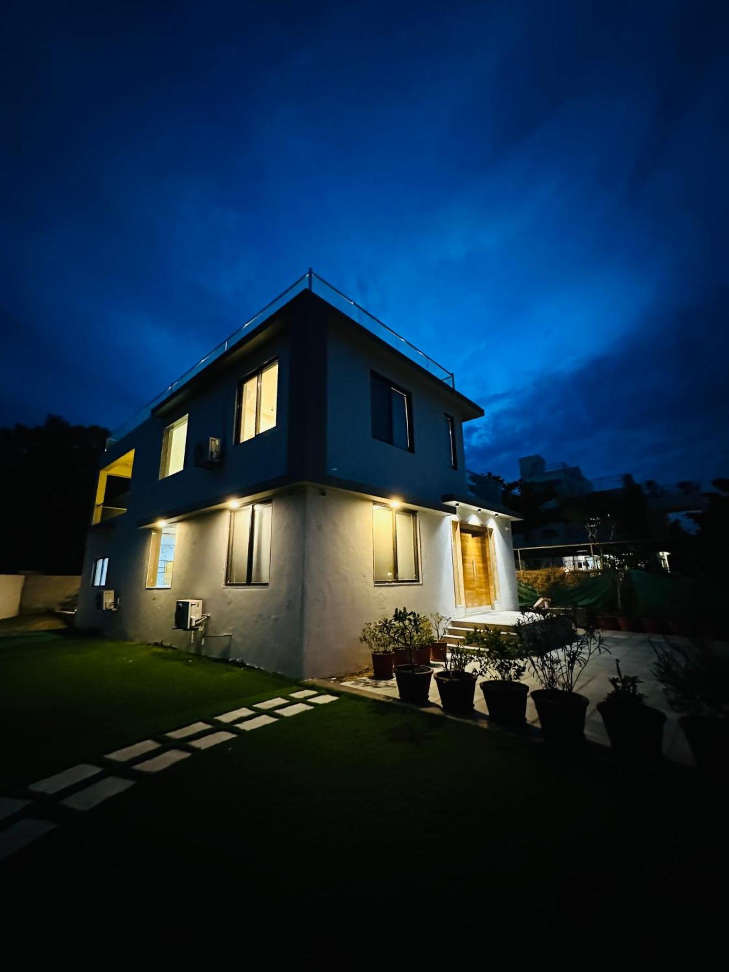 Villa Karmabhumi 1 Sātej Exterior foto