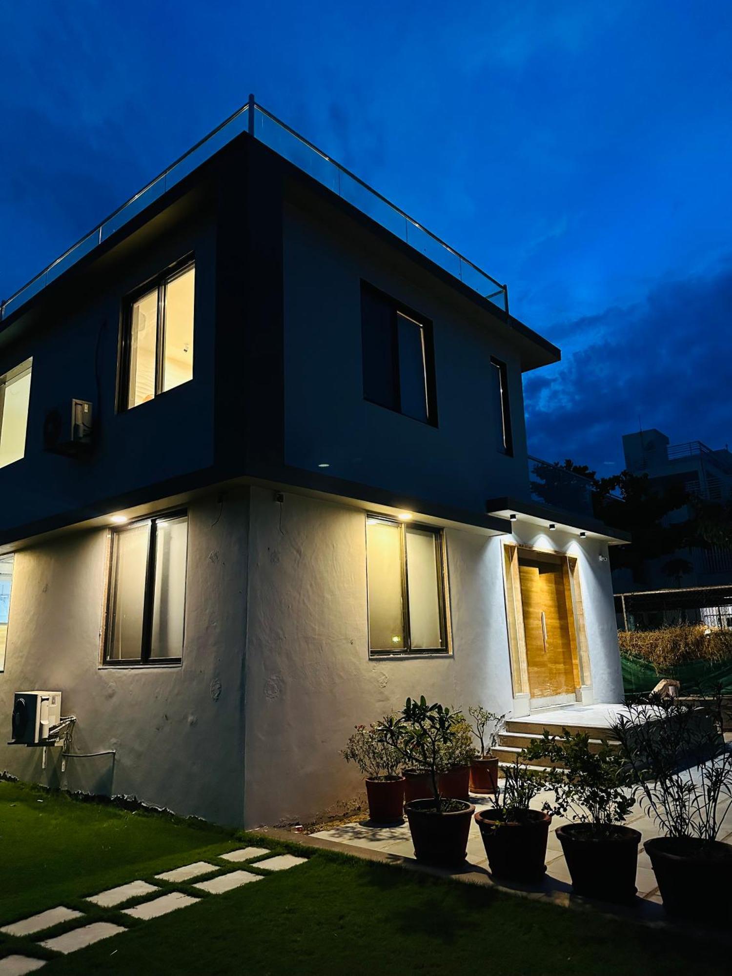 Villa Karmabhumi 1 Sātej Exterior foto