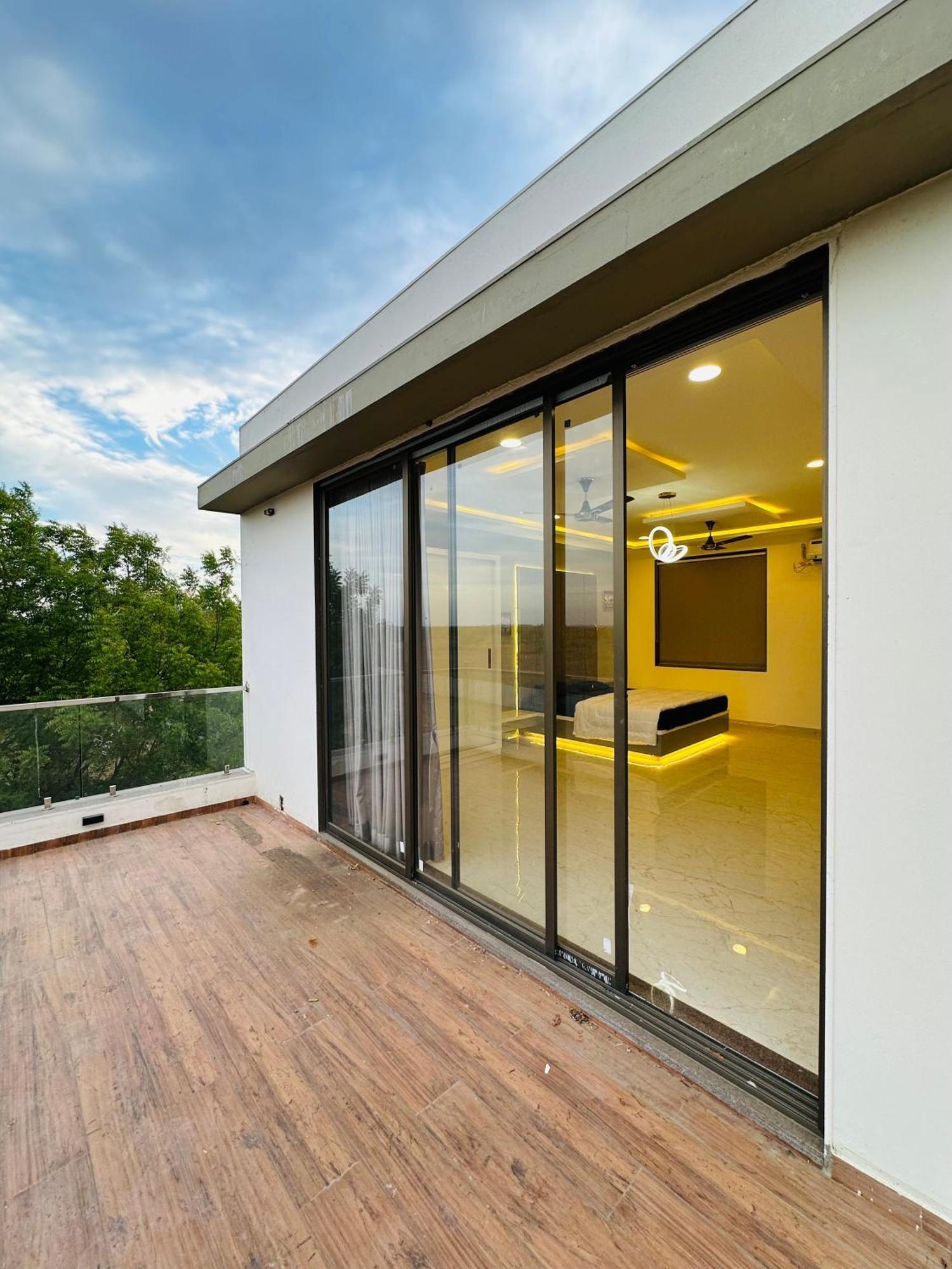 Villa Karmabhumi 1 Sātej Exterior foto